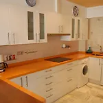 Апартаменти Fuentes De